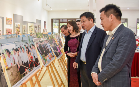 Cuộc thi và Triển lãm ảnh "Một thoáng Nông thôn mới Hà Nội" đã thành công rực rỡ!